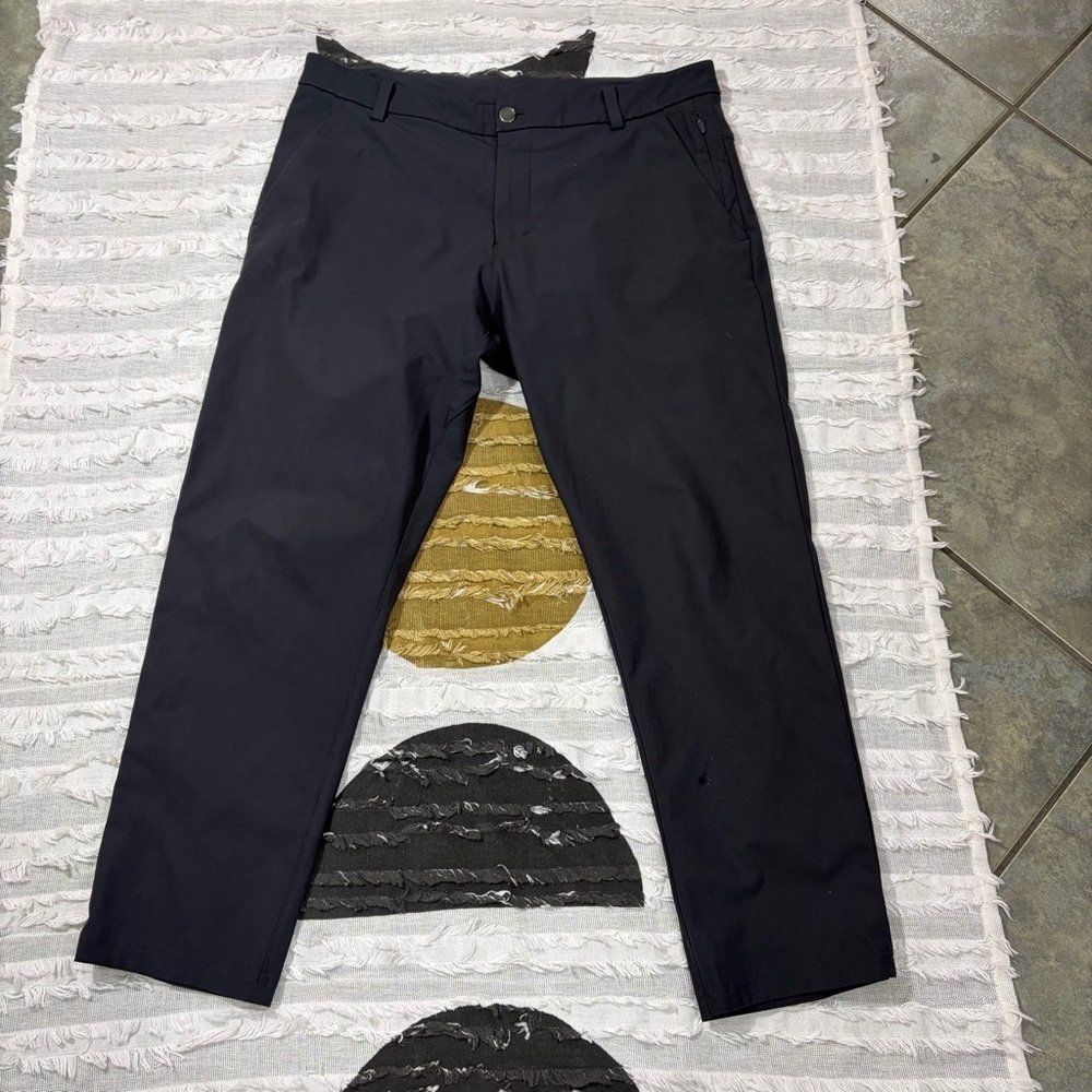 Lululemon ABC Pants Mens 34x25 Obsidian Classic-Fit 5 Pocket Warpstreme LM5710S